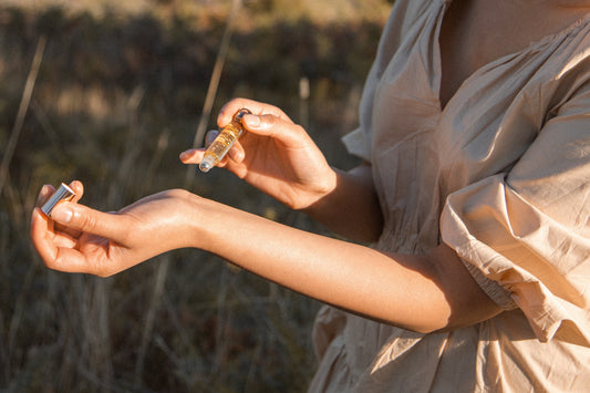 Why Botanical Fragrance Evolves on Your Skin | FRANK AND LAZULI