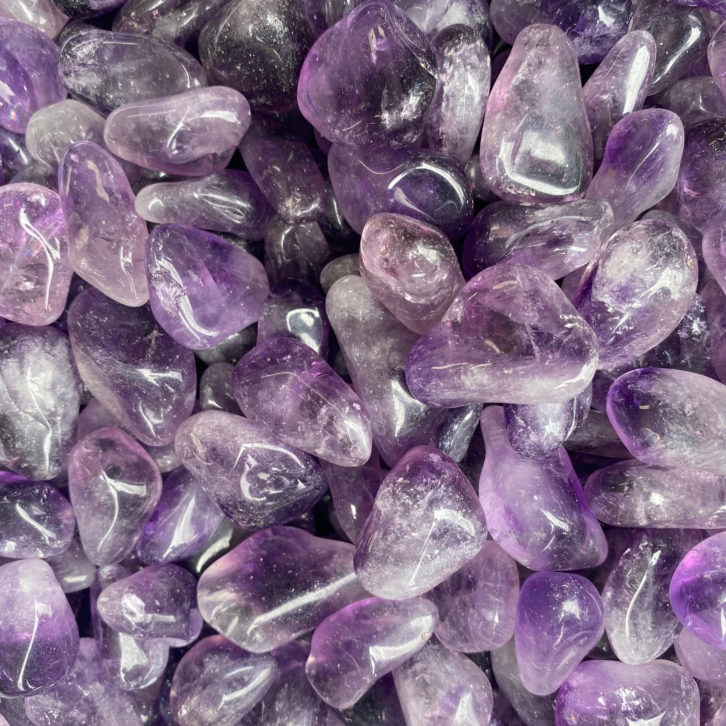 Embrace your feminine energy | Self Love Crystal Kit